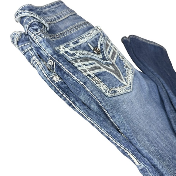 Vigoss The Dallas Straight Leg Mid Rise Embellished Denim Jeans Size 4 Length 33 - Picture 4 of 11